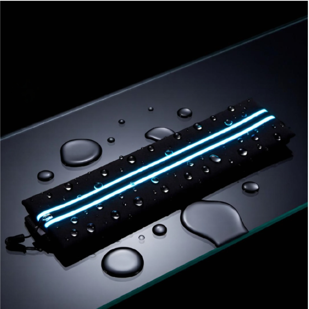 Water-resistant belt with water droplets on surface